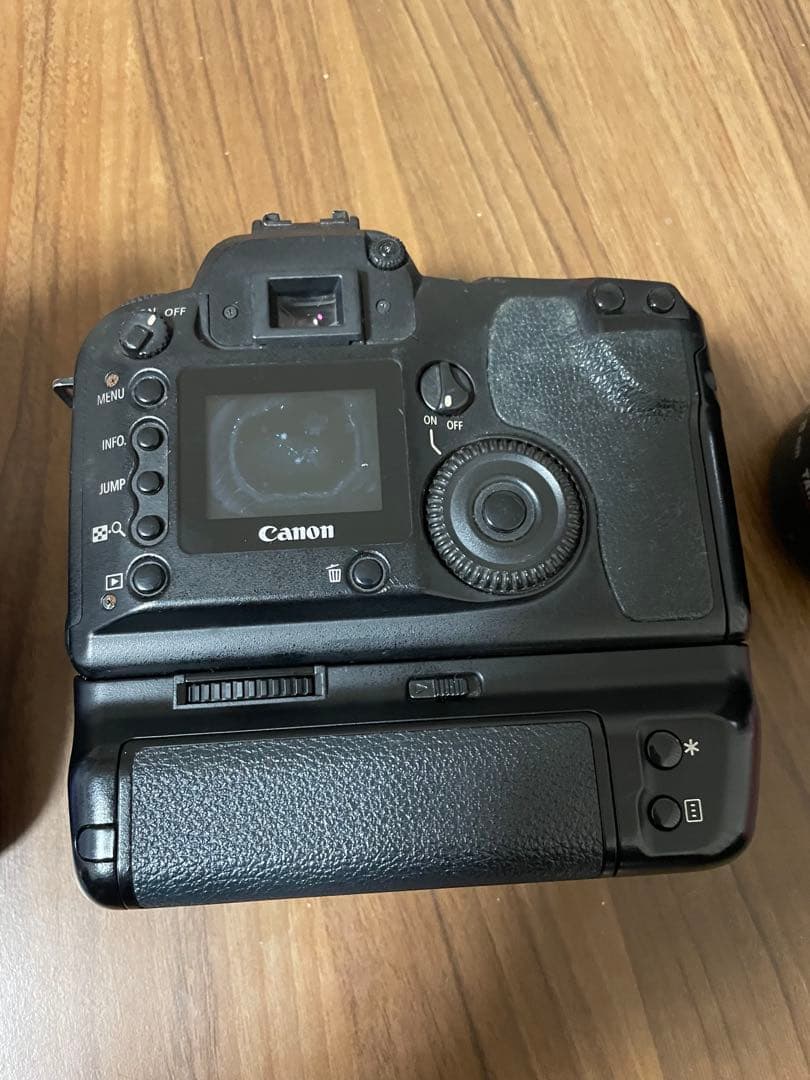 Canon EOS 930 デジタル一眼レフカメラ 動作未確認