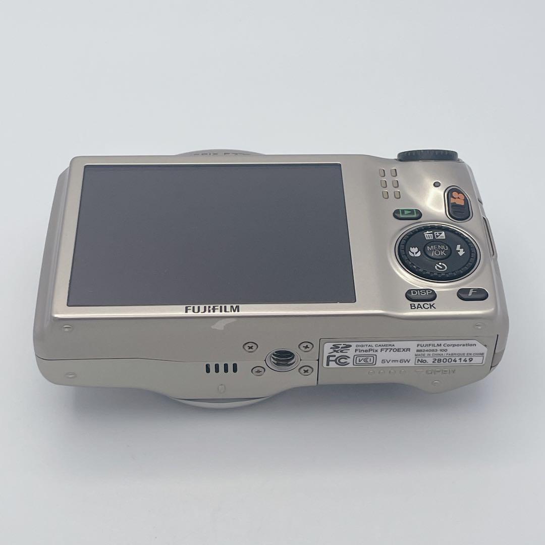【概ね美品】FUJIFILM FinePix F770EXR シャンパンゴールド