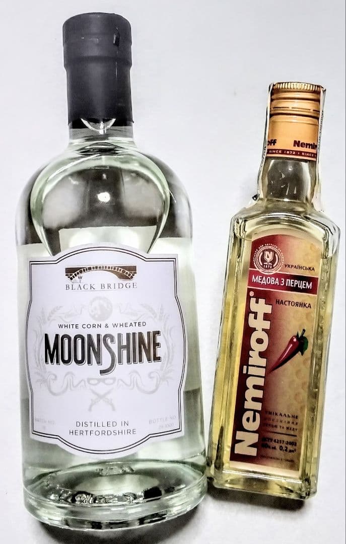 タクボン限定品(1000本高級スピリッツMOONSHINE&ネミロフ)格安