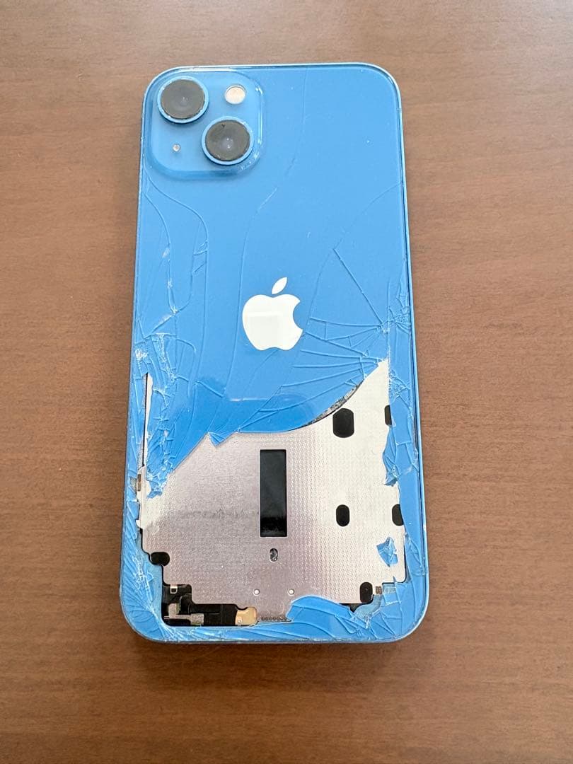 Apple iPhone 13 青 本体