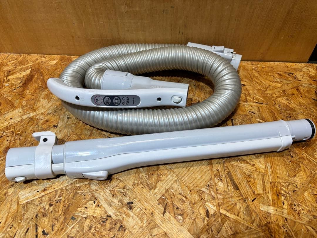 東芝クリーナー サイクロン 掃除機 VC-CY9D（N）10年製