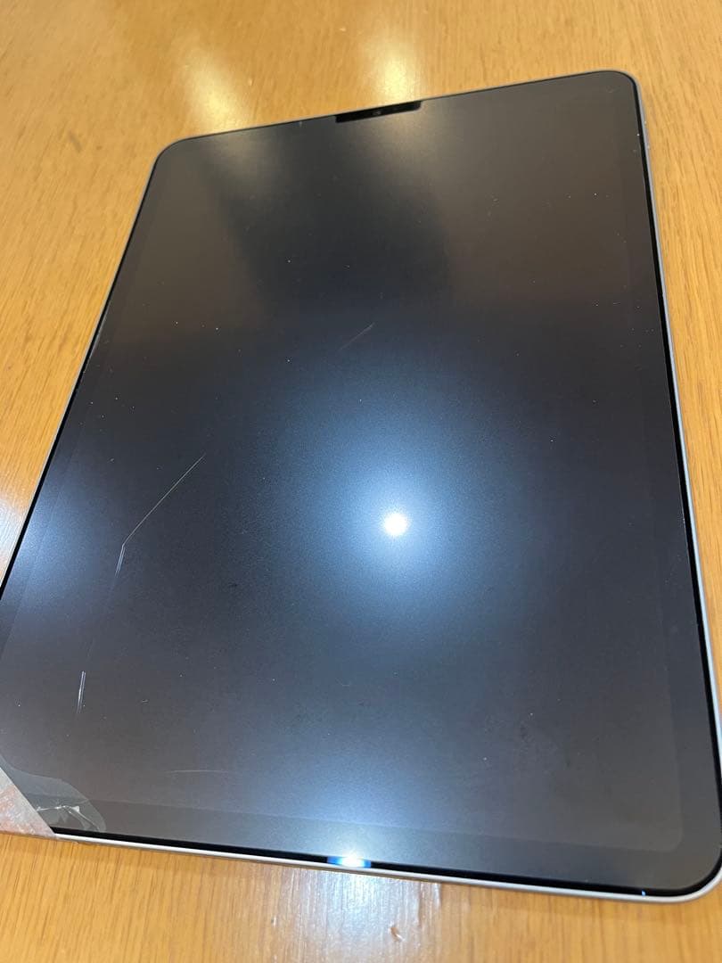ま*ら様 M2チップ搭載 iPad Pro 11インチ Wi-Fi 128GB
