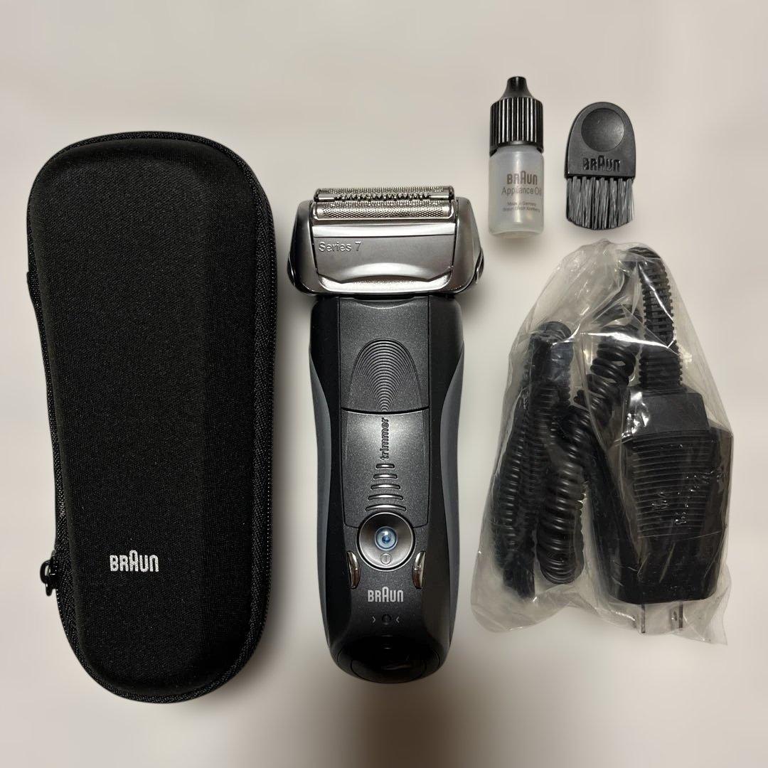 BRAUN Series 7 750cc-7 本体のみ 洗浄器なし