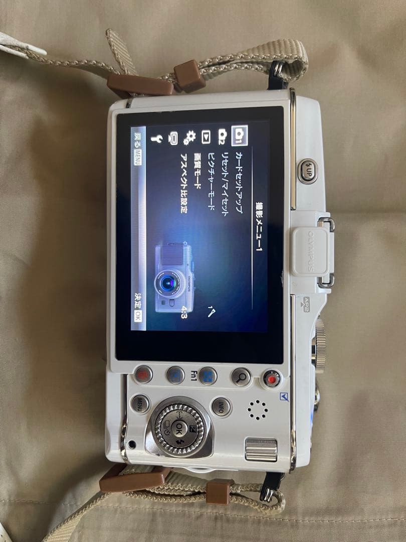 OLYMPUS PEN E-P3 レンズ2本セット 17mm単焦点付　動作確認済