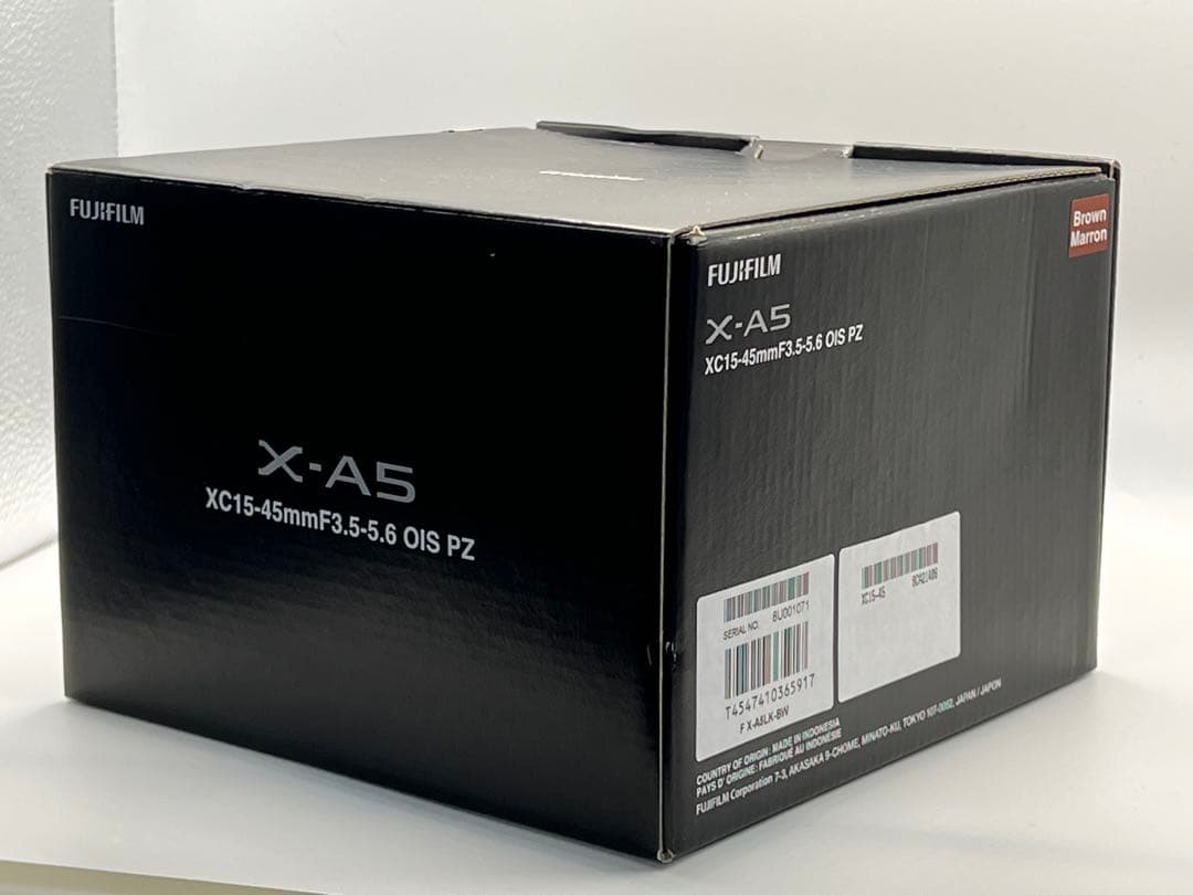 (ジャンク品）Fujifilm X-A5 ミラーレスカメラ