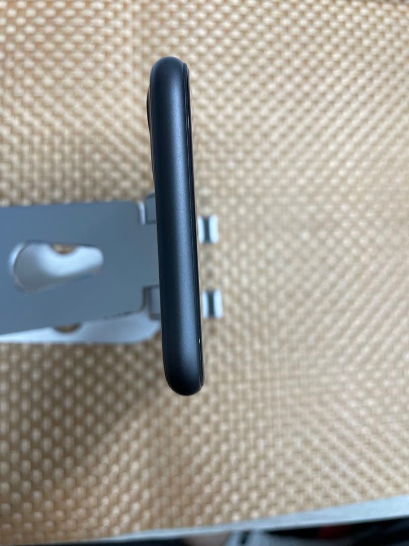 iPhone 11 64 GB ブラックSIMフリー【6460】