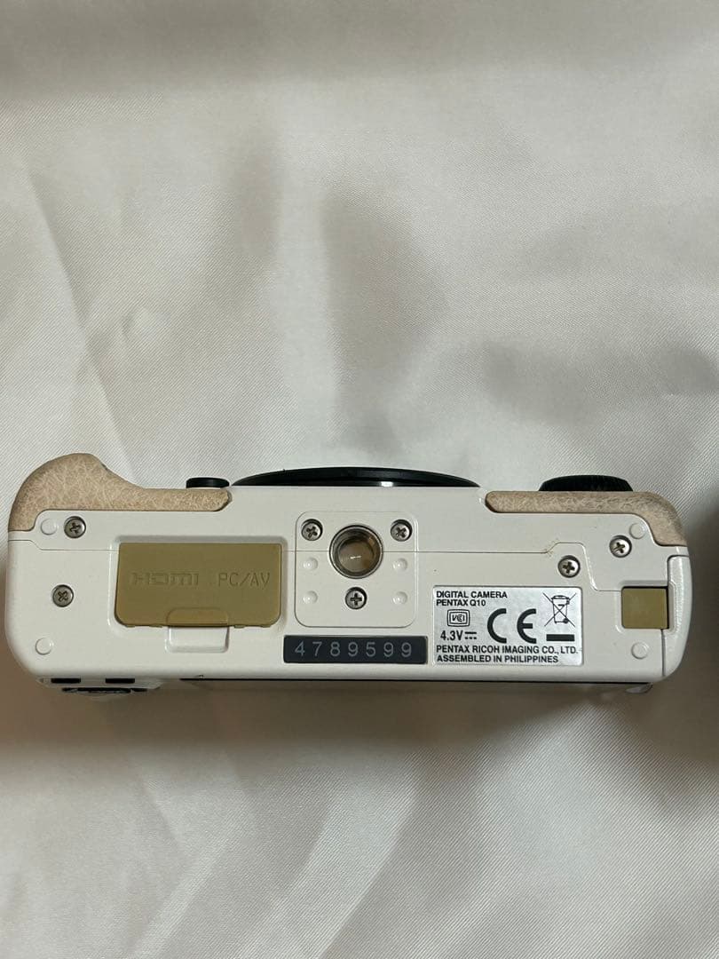 PENTAX Q10 ペンタックス