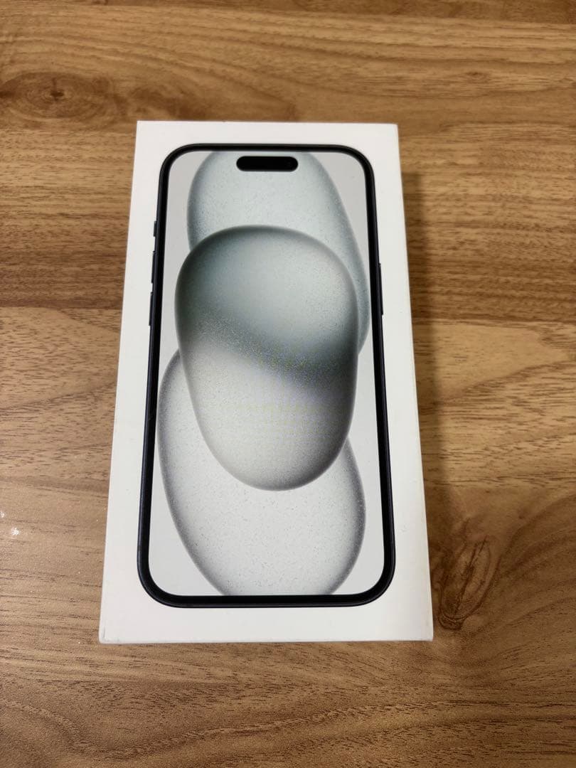 Apple iPhone 15 スペースグレー 128GB 本体箱あり