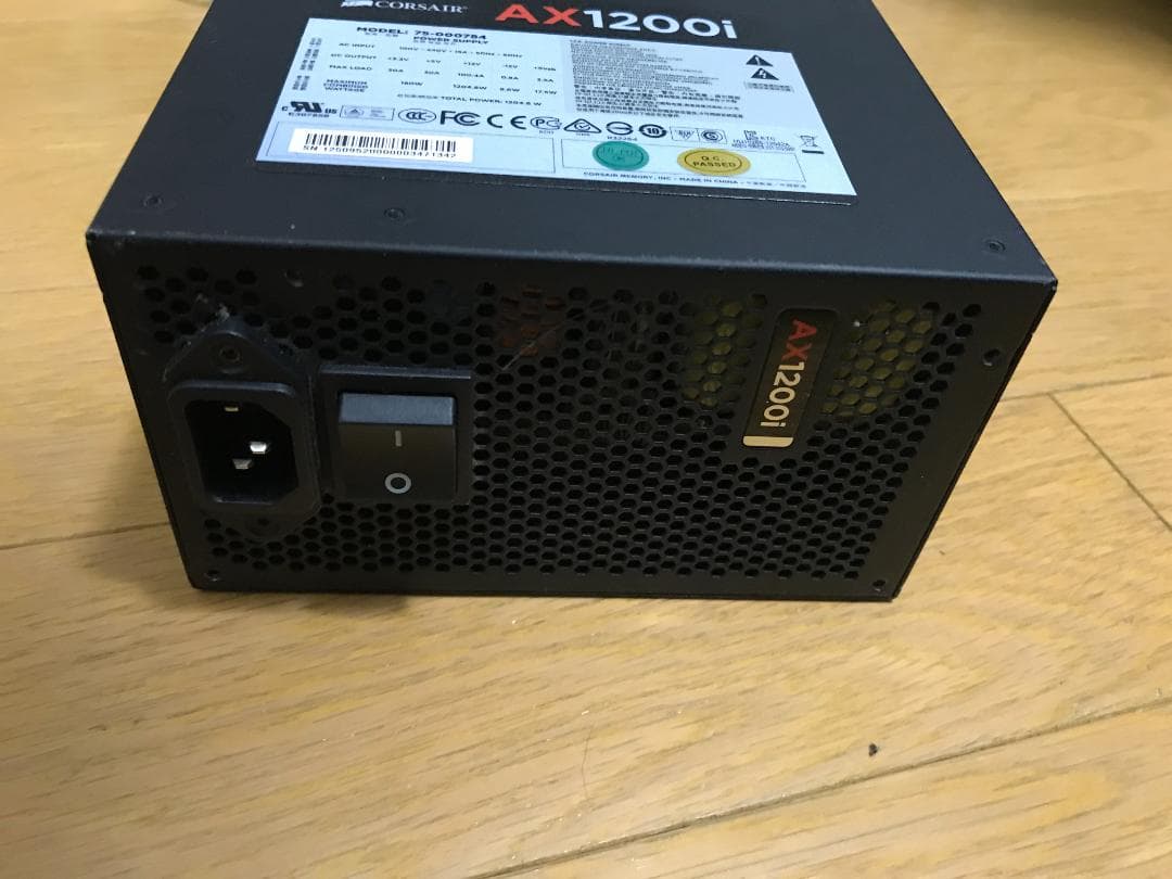 Corsair AX1200i 1200W電源 80PLUS PLATINUM