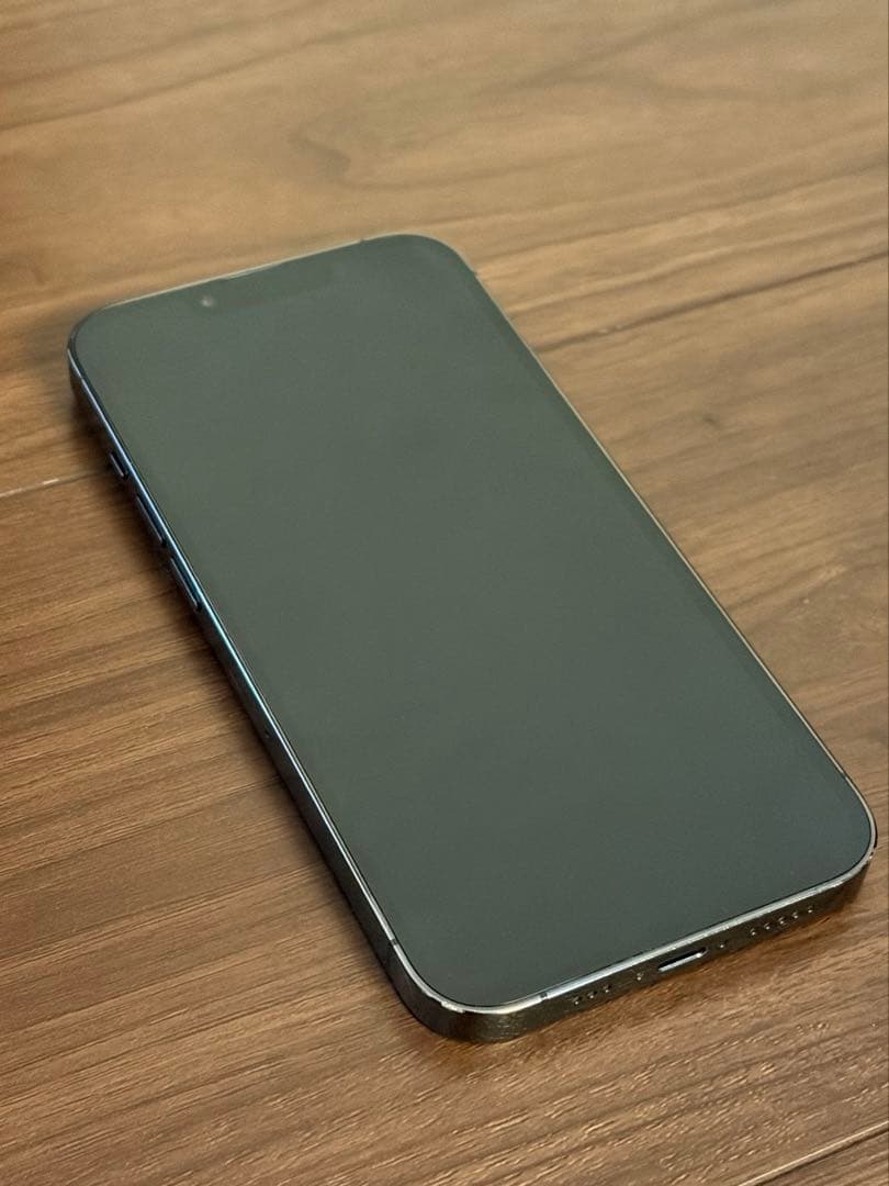 美品　Apple iPhone 13 Pro グラファイト 本体のみ