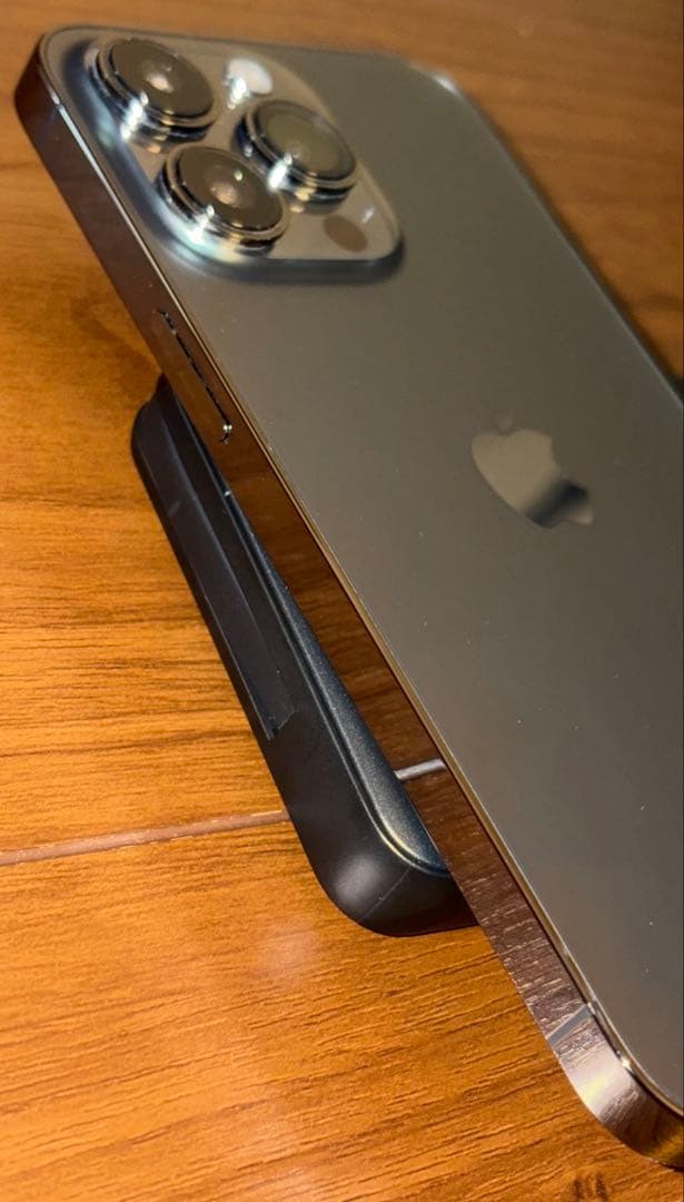 美品　Apple iPhone 13 Pro グラファイト 本体のみ