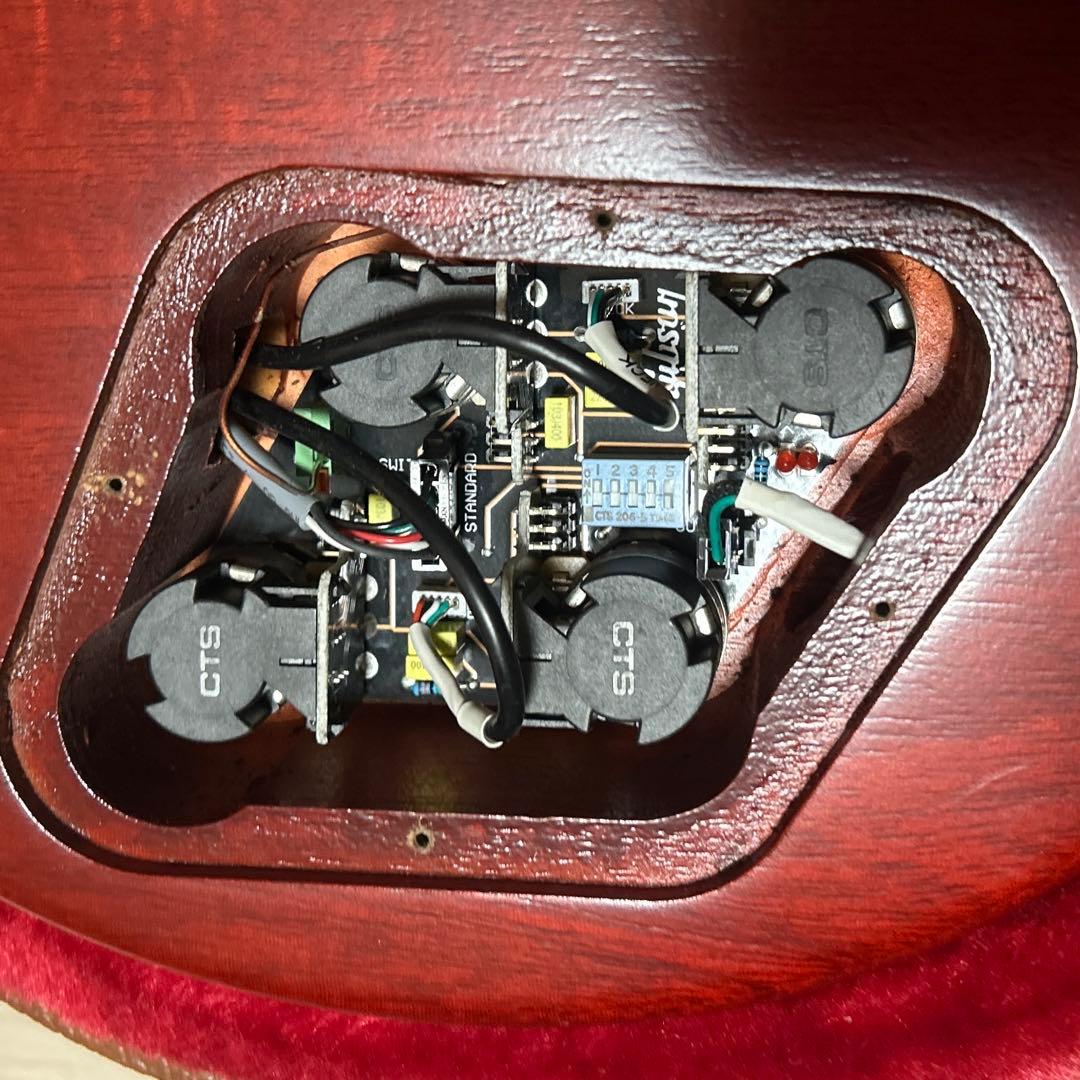 【新品同様】Gibson Les Paul Traditional Pro V
