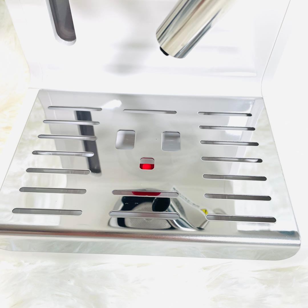 未使用品　デロンギ　エスプレッソ　カプチーノメーカー　ECP3220J