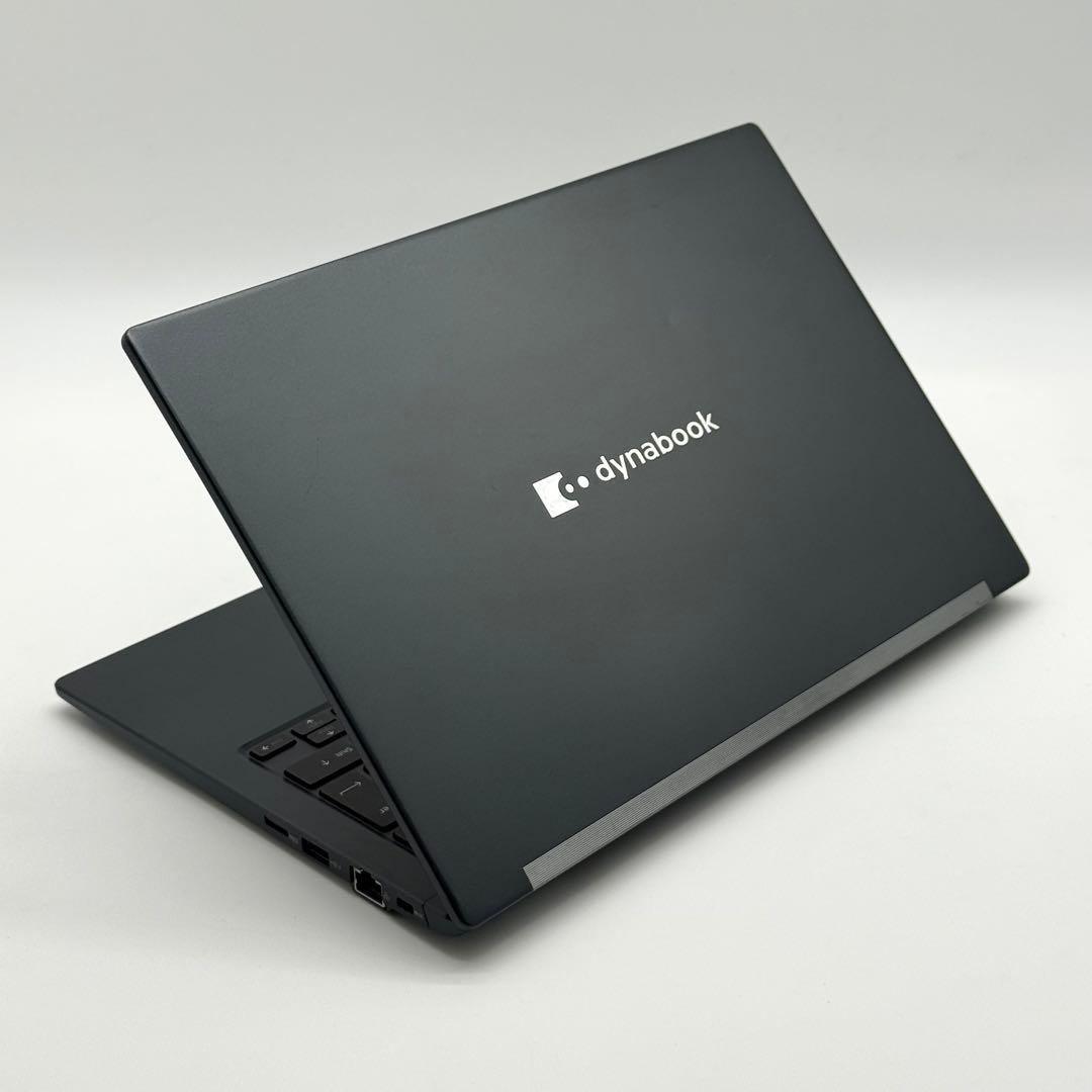 美品 dynabook 12世代i5 16GB SSD256 省電力 875g