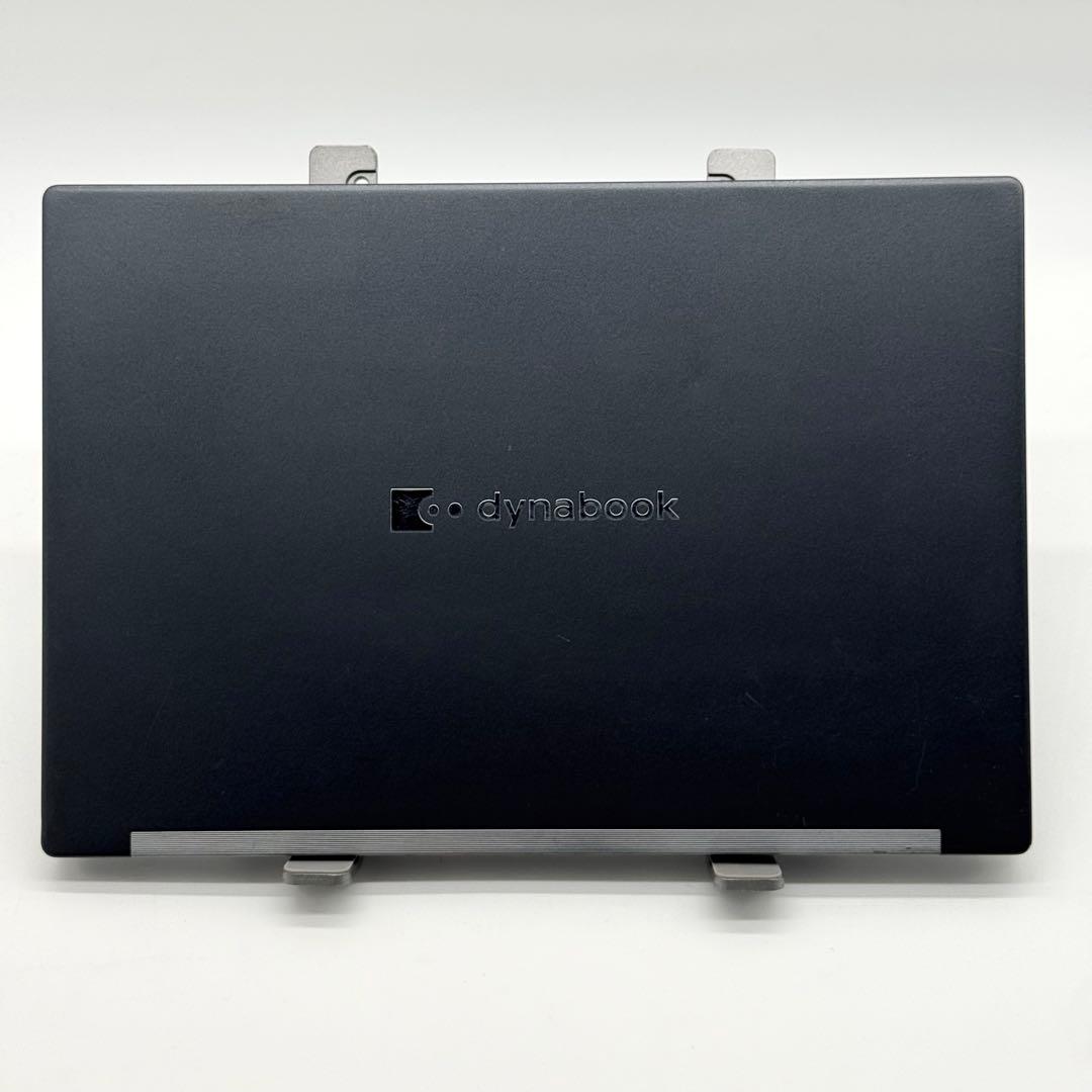 美品 dynabook 12世代i5 16GB SSD256 省電力 875g