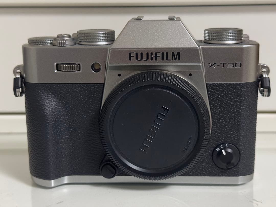 Fujifilm X-T30 ミラーレスカメラ 本体