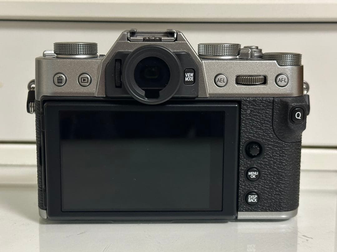 Fujifilm X-T30 ミラーレスカメラ 本体