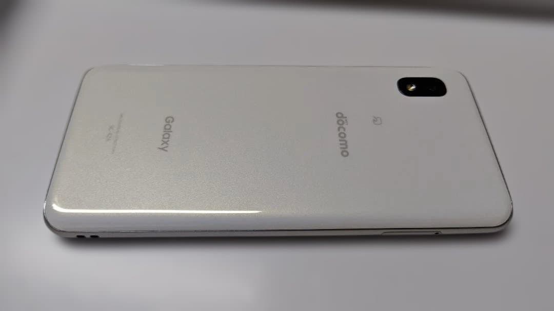 Samsung Galaxy A21 SC-42A docomo ホワイト