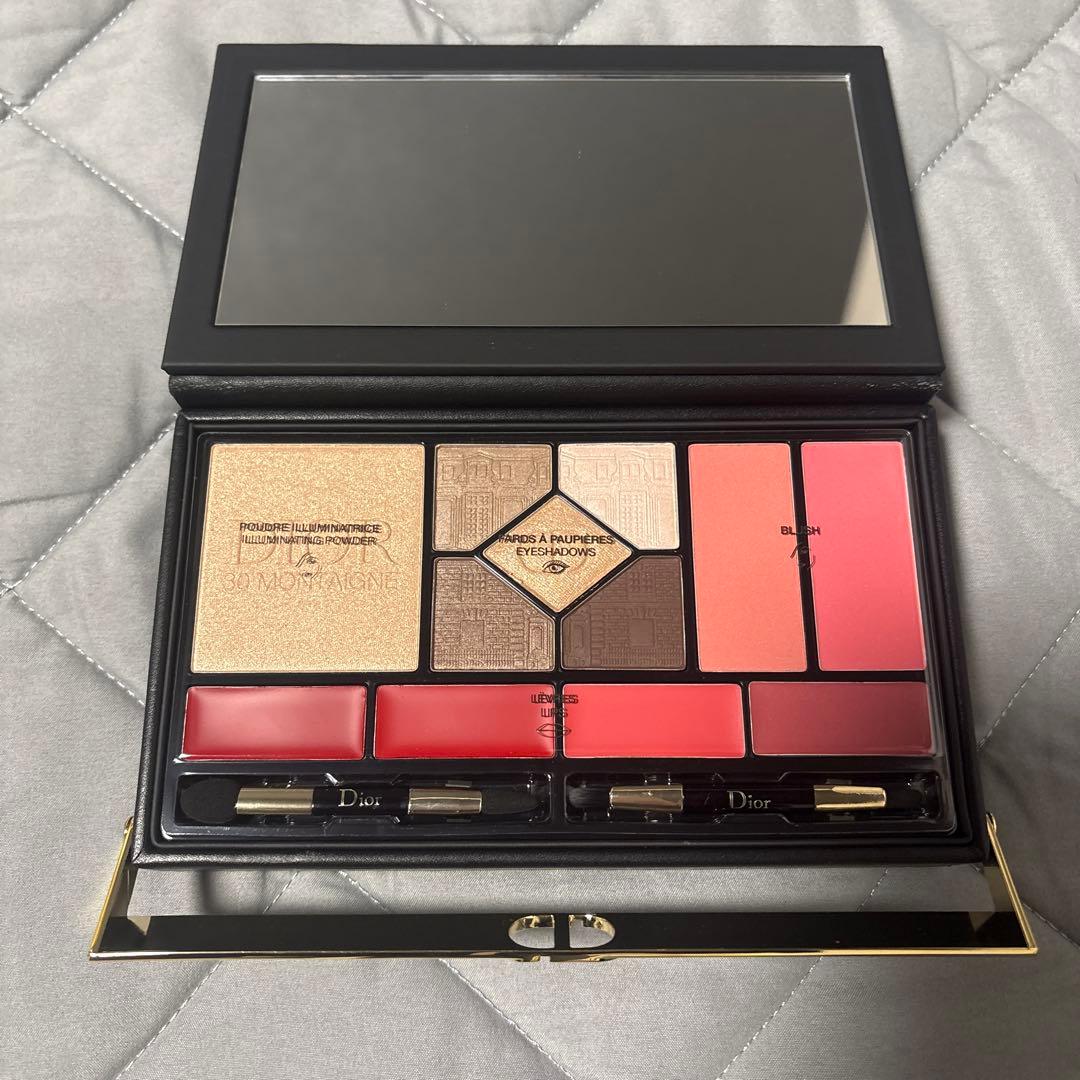新品　DIOR アイシャドウ　包装紙袋込み