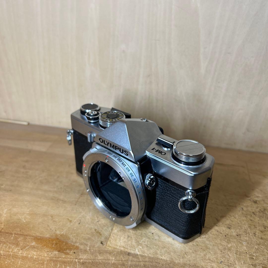 OLYMPUS OM-1 シルバーボディー　露出計以外完動美品