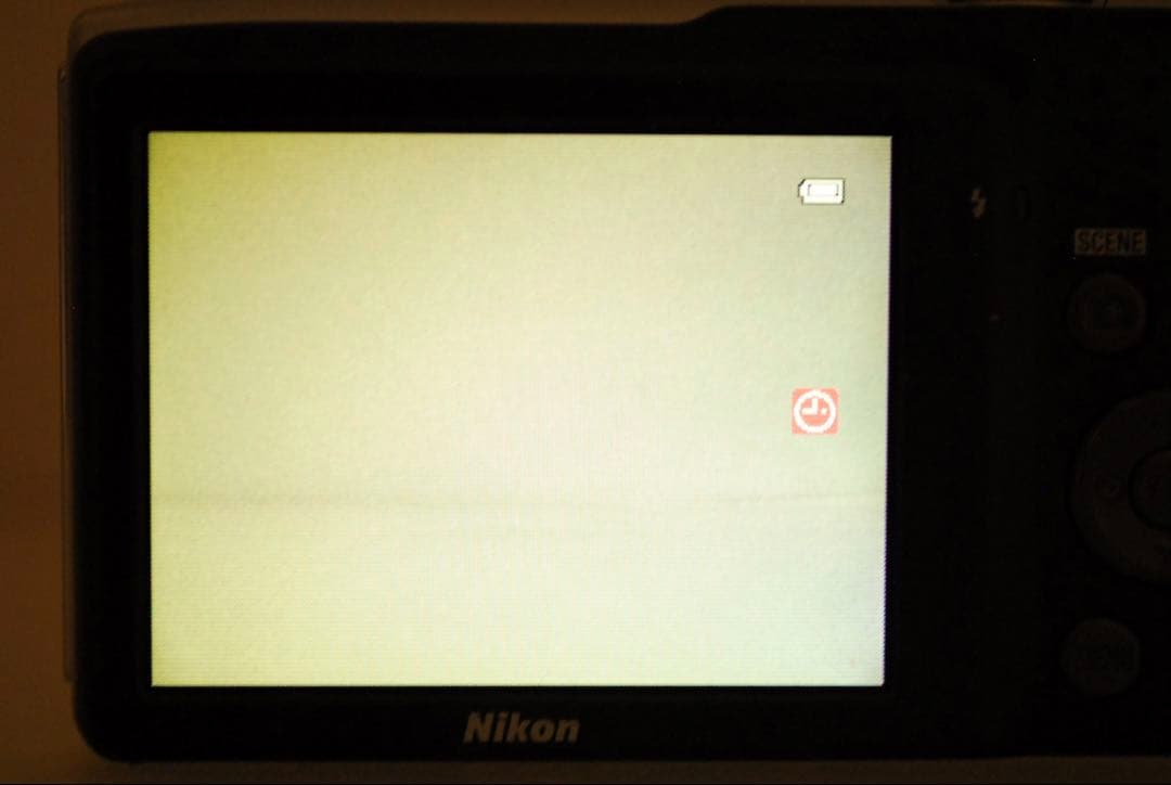Nikon COOLPIX S3300❤️スマホ転送 動作確認済 シルバー ニコン