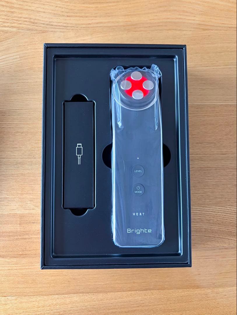 【新品・正規品】Brighte ELEKLIFT 美顔器 おまけ付き 即購入⭕️