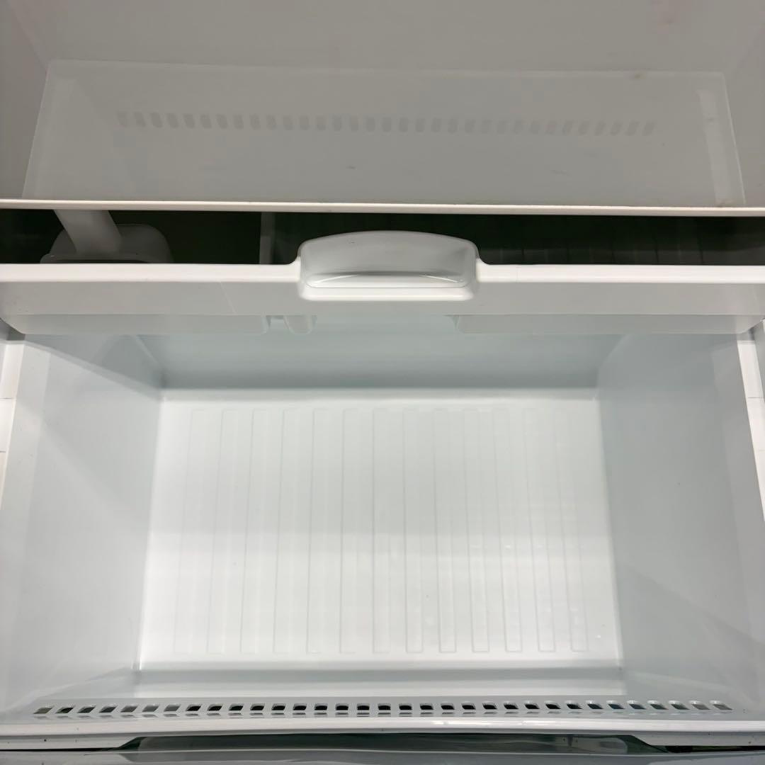 810 東芝　極美品　左開き　３ドア　家庭用　一人暮らし　冷蔵庫　運搬設置無料