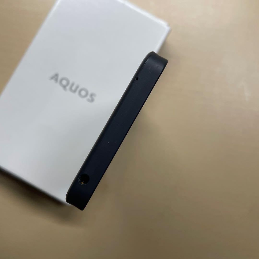 AQUOS wish A104SH 64GB SIMフリー　割れなし