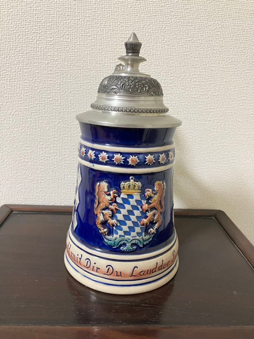 ドイツ製BEYER ビールジョッキ　シュタイン蓋付　西ドイツバイエルン紋章　陶器