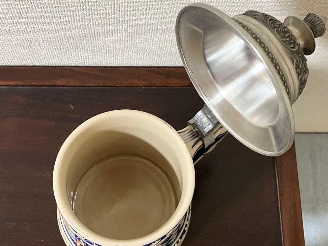 ドイツ製BEYER ビールジョッキ　シュタイン蓋付　西ドイツバイエルン紋章　陶器