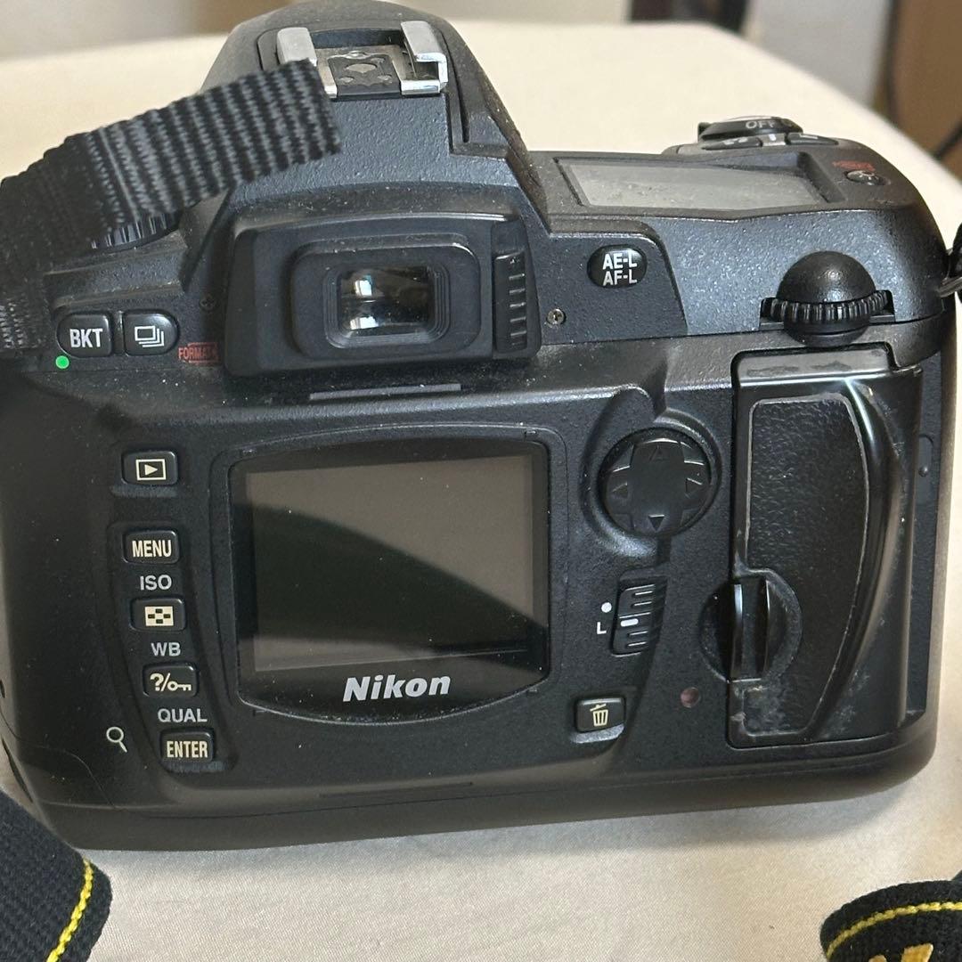 すずらんNikon デジタル一眼レフカメラ