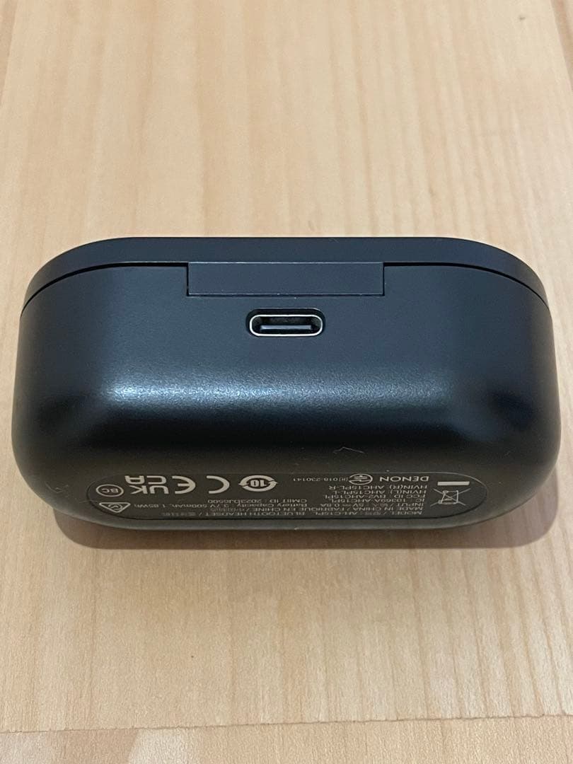 Denon PerL Pro 充電器動作OK イヤホン訳あり