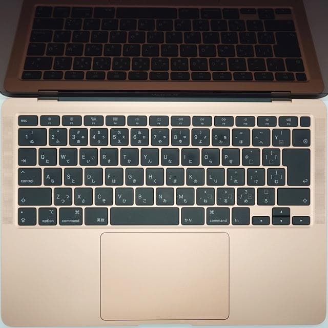 MacBook本体 MacBook Air 2020 i5/8GB/512GB_GLD