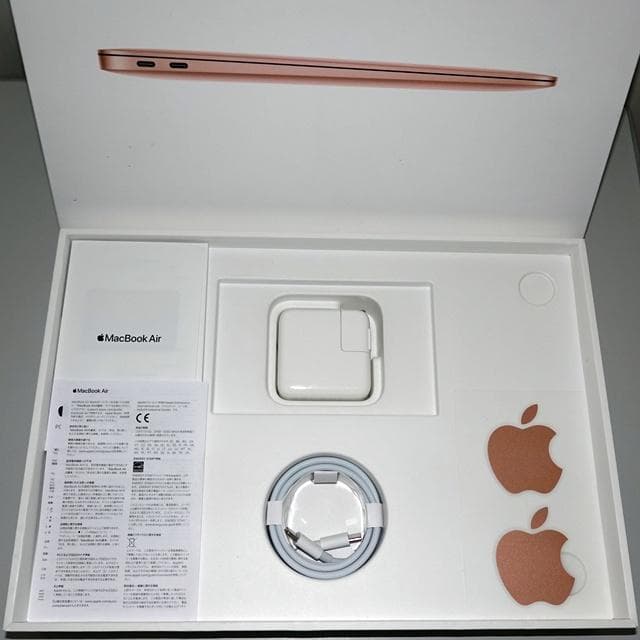 MacBook本体 MacBook Air 2020 i5/8GB/512GB_GLD