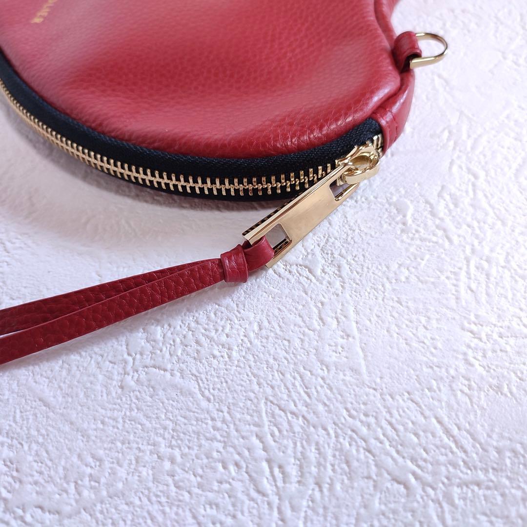 BANDOLIER　バンドリヤー　iPhone15pro ハート
