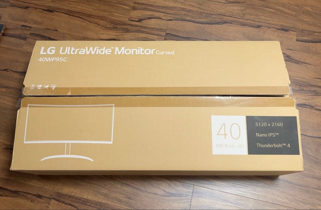 40WP95C モニター