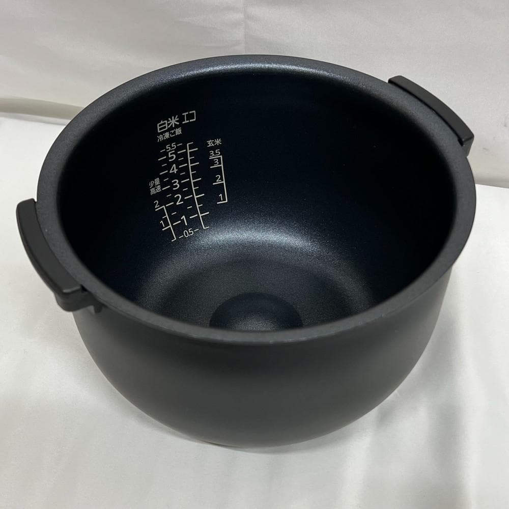 ◆タイガー IHジャー炊飯器 JPWY100 ピュアホワイト　01049