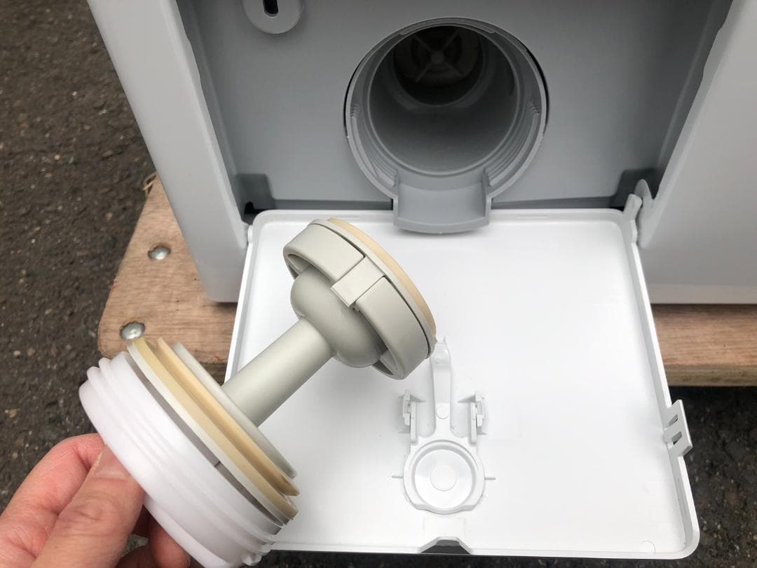 Miele ドラム式洗濯機 洗濯9kg 右開き WCI660WPS 2024年製