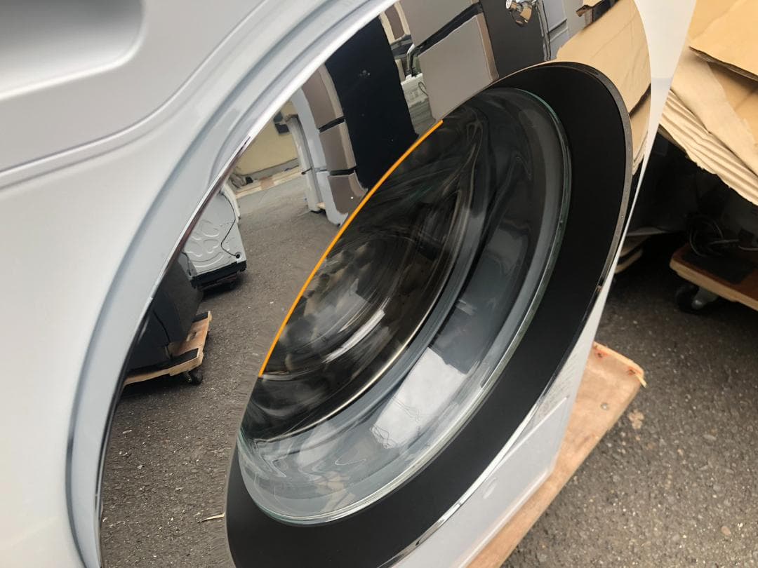 Miele ドラム式洗濯機 洗濯9kg 右開き WCI660WPS 2024年製