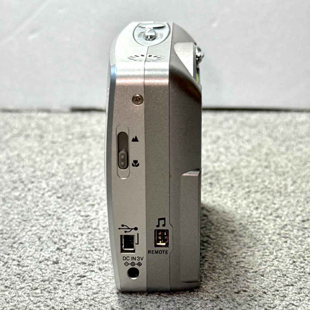 ☆動作OK FUJIFILM FinePix 30i シルバー
