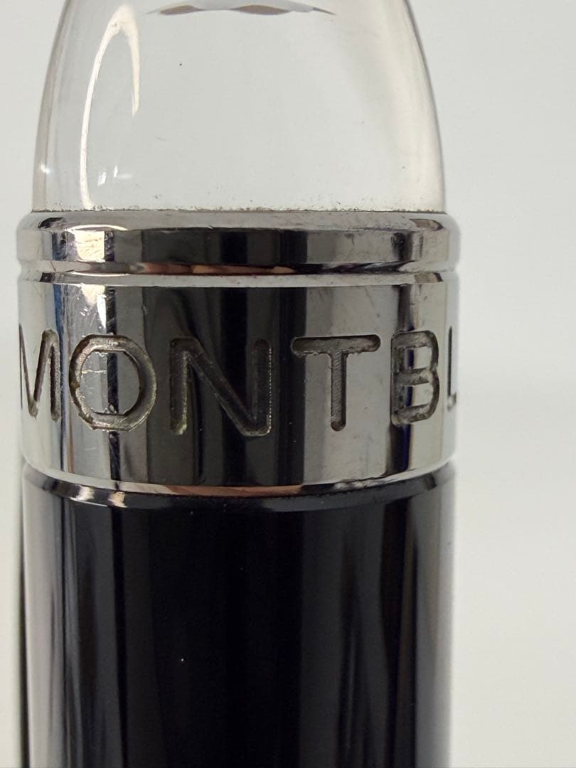 Montblanc ボールペン　スターウォーカー黒　替芯付き　☆