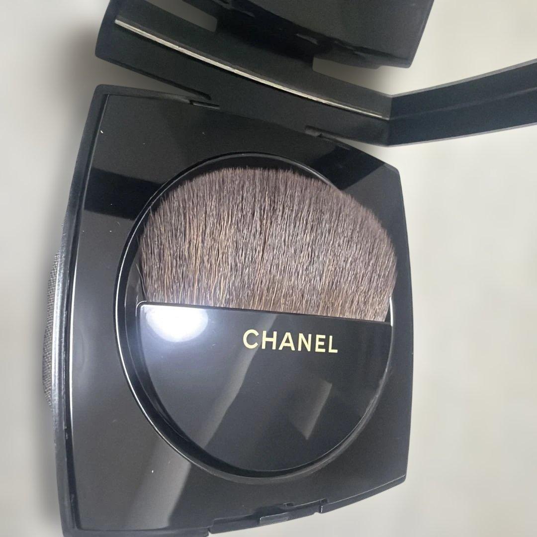 CHANEL LES BEIGES レ ベージュ プードゥル ベル ミンB30）