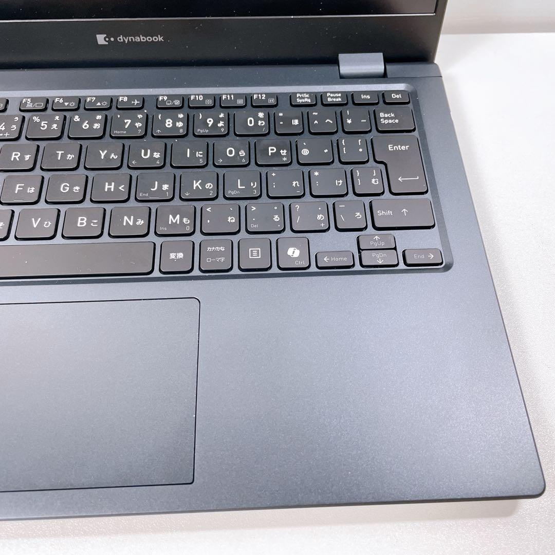 M19 dynabook ノートPC 本体 電源アダプター付 ほぼ未使用品 美品