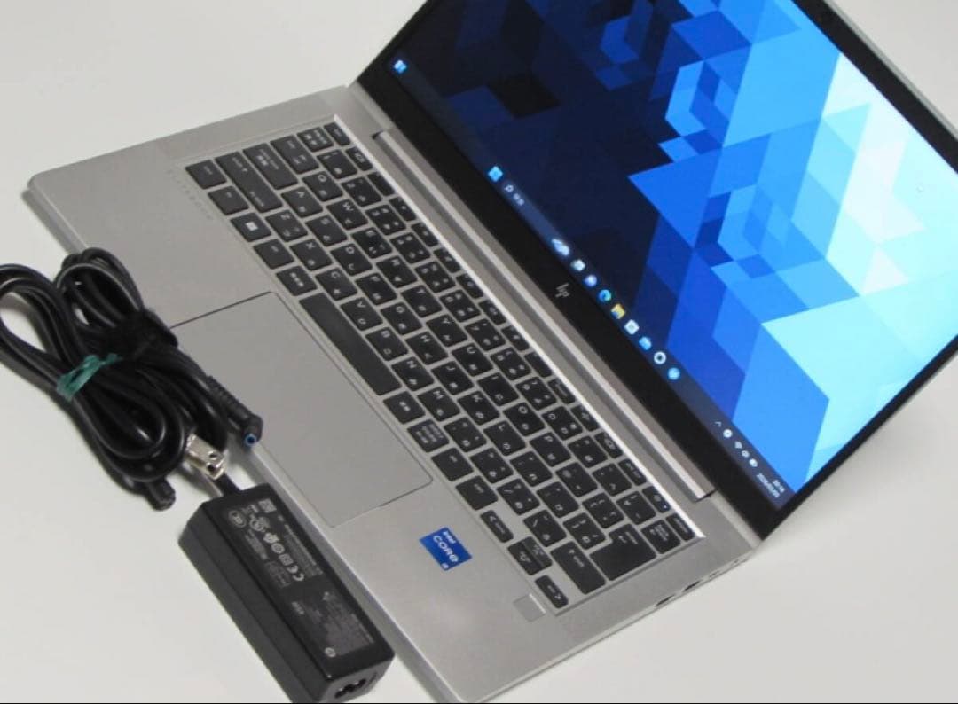 HP EliteBook 630 G9 第12世代
