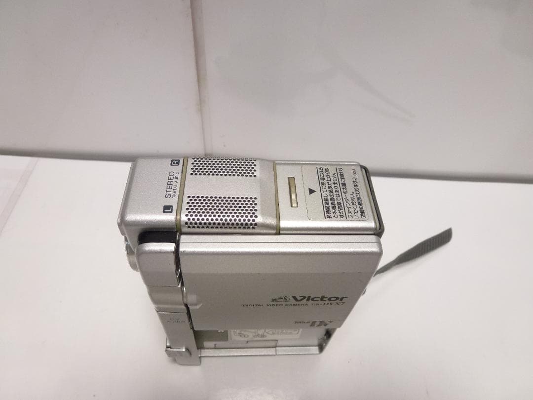 希少　大人気　小型軽量　ビクター　デジタルビデオカメラ　GR-DVX7