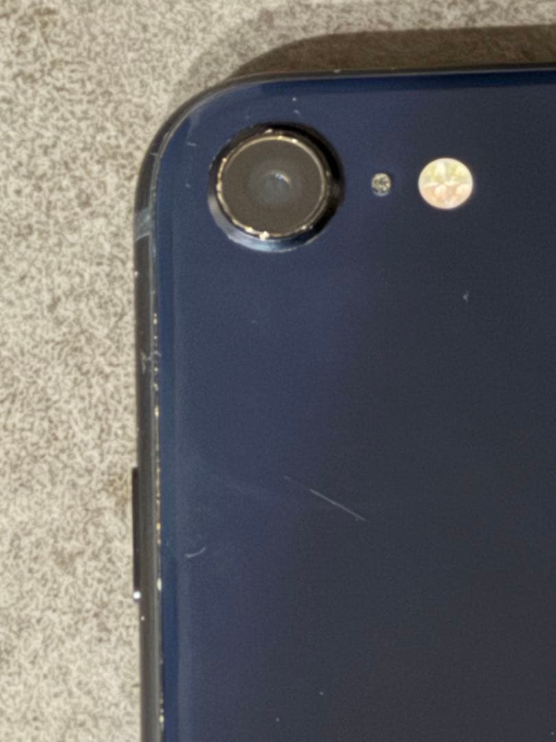 Apple iPhone SE（第3世代）黒　128GB バッテリー100%
