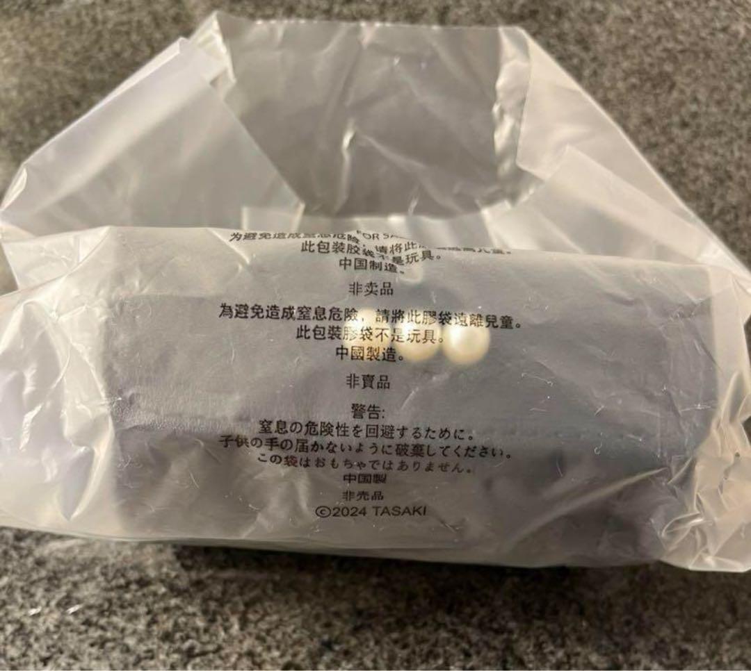 【完売アイテム】シュウウエムラ　タサキ　ホリデーパレット　ノベルティセット