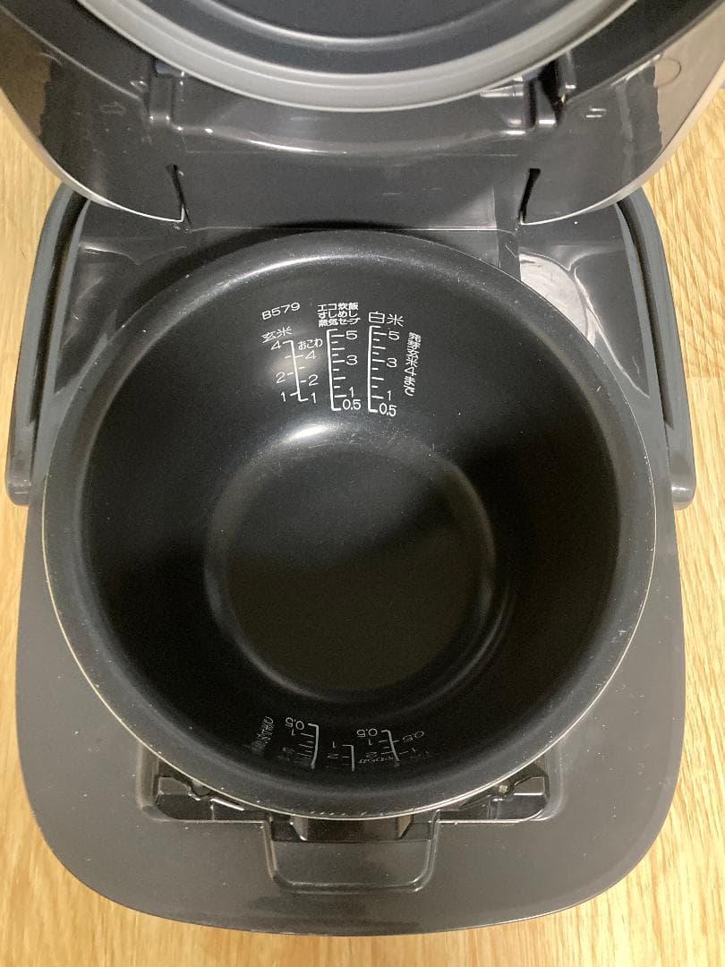 ★美品★22年製★象印 NW-JY10　圧力IH炊飯ジャー炊飯器 5.5合炊き