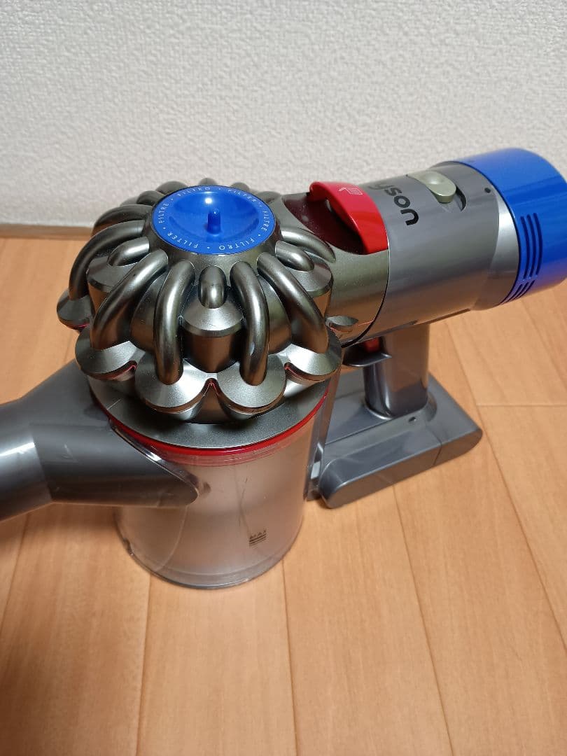 Dyson ダイソン ハンディクリーナー V7 SV11 分解洗浄品 　6