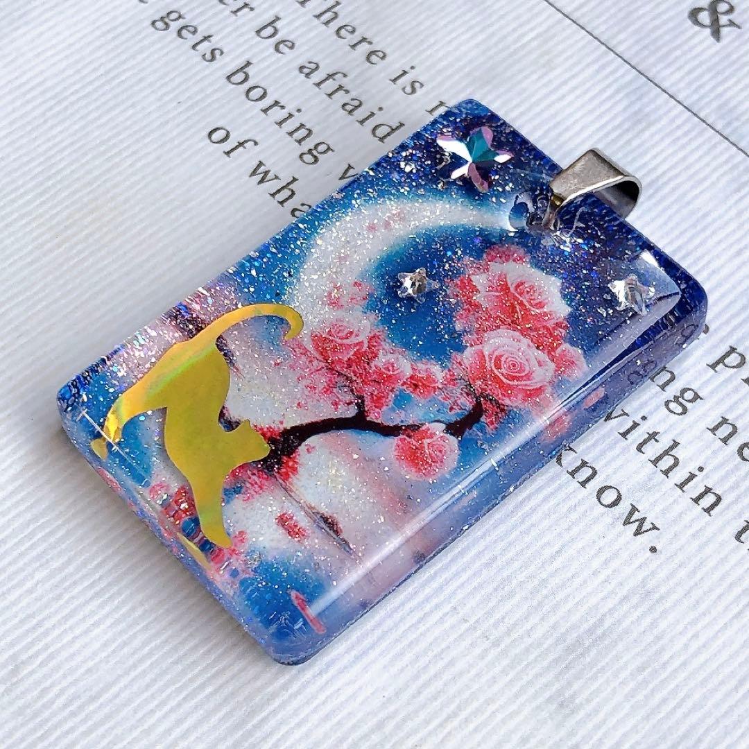同梱値引100円❤️No.2586 レジン ペンダントトップ 猫 ネコ ねこ ♡